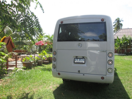 GOLDEN DRAGON MINI BUS VIP 11 ที่นั่ง มือแรก 5000 KM.