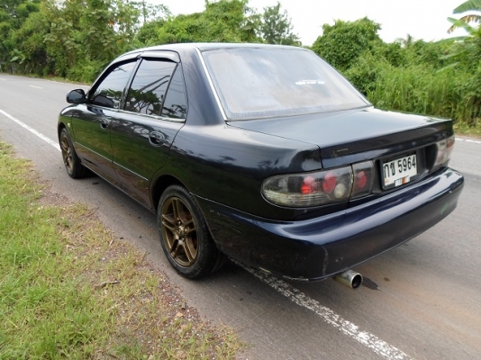 MITSUBISHI LANCER ปี96