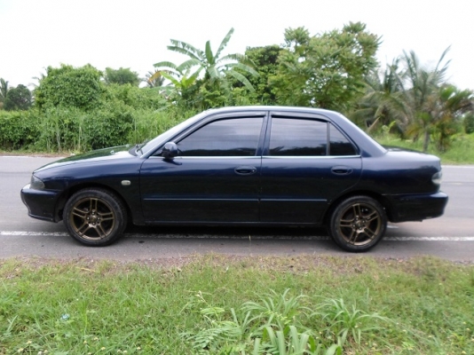 MITSUBISHI LANCER ปี96