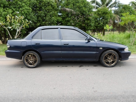MITSUBISHI LANCER ปี96