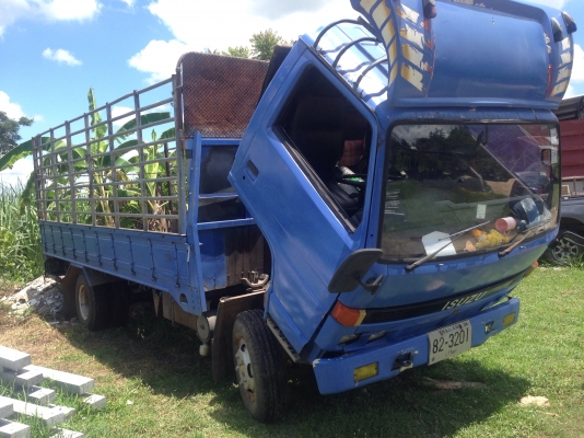 ขาย ISUZU NPR59P- เครื่อง 4BD1-115 แรงม้า มีภาพวีดีโอ ราคา 325,000 บาท เครื่องดี-เกียร์สั้น ทะเบียนเ