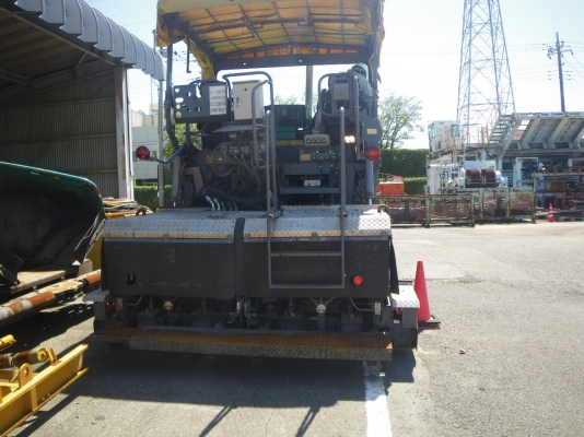 VOGELE S1903 ปี2004 ปูกว้างสุด8.5M สั่งนำเข้าต่างประเทศ ใครสนใจติดต่อมาได้เลยครับ VOGELE S1903 ปี2004 ปูกว้างสุด8.5M สั่งนำเข้าต่างประเทศ ใครสนใจติดต่อมาได้เลยครับ