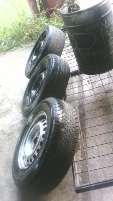 ขายล้ออะไหล่พร้อมยาง แม่แรง ขอบ13-14-15