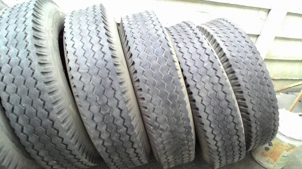 9.00-20 BRIDGESTONE ยางรถบรรทุก tel.081-427-3941 9.00-20 BRIDGESTONE ยางรถบรรทุก tel.081-427-3941