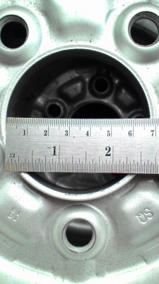 กะทะ 5 รู ขอบ 15  ของโตโยต้า ไมตี้  ชุด 4 ใบ  tel.081-427-3941