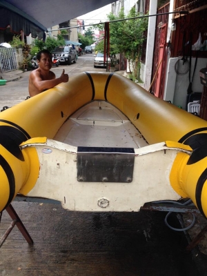 เรือยางท้องไฟเบอร์ 360  ผ้าใหม่ 30000ครับ