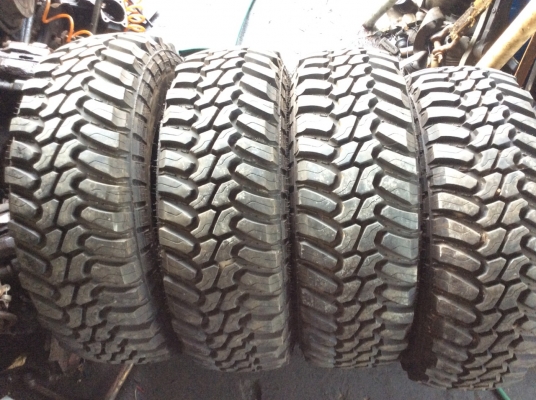 ขายยาง 31 /10.5 R15   ปี 14
