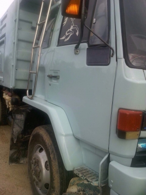 ขายด่วนรถ10ล้อดั๊มพ์