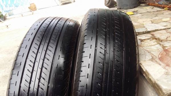 ขายยาง\% bridgestone duravis r611 215/70r15 ผลิตสัปดาห์ที่ 20 ปี14 ดอกยางยังสวย มีปะ1จุด ไม่รั่วไม่ซึม 2 เส้น 1,700 บาทพร้อมเปลี่ยนถ่วงครับ สนใจติดต่อเล็กคลองสามครับ 081-3747940