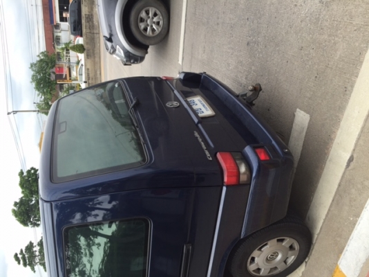 ขายที่ลากเรือลากรถ ติดท้ายรถตู้ Volk Caravelle พร้อมปลั้กไฟครับ ขายราคาถูกๆ