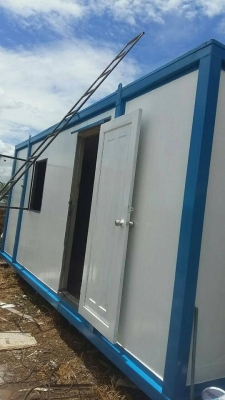 ตู้ออฟฟิต 3*6 m. ติดตั้งไฟเรียบร้อย ทำสีใหม่สวยแจ่ม ขายถูกครับ