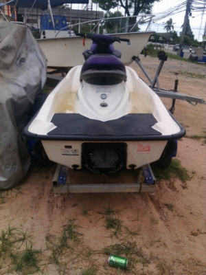 ขาย Jetski Seadoo GTI 720 ตัวสุดท้าย โฉมใหม่แล้ว มีเกียร์ถอยหลัง เครื่องดีพร้อมใช้ได้เลยครับ ขายถูกมากๆ 62,000 บาท