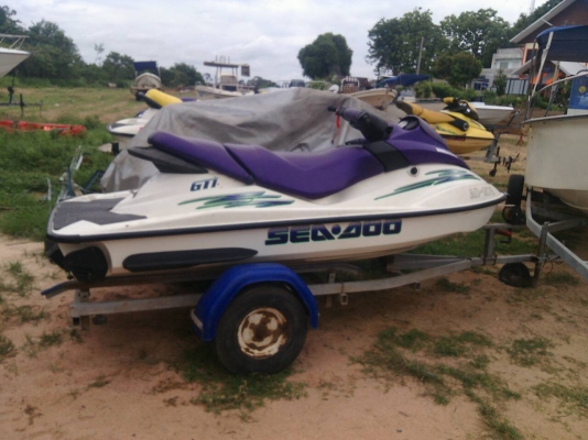 ขาย Jetski Seadoo GTI 720 ตัวสุดท้าย โฉมใหม่แล้ว มีเกียร์ถอยหลัง เครื่องดีพร้อมใช้ได้เลยครับ ขายถูกมากๆ 62,000 บาท