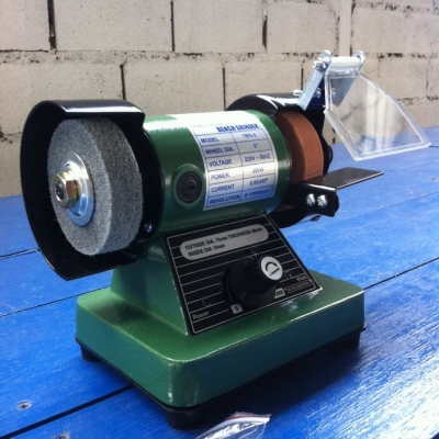 แท่นมอเตอร์หินเจียรเอนกประสงค์ขนาดเล็ก Tiger รุ่น TBG-3 แท่นมอเตอร์หินเจียรเอนกประสงค์ขนาดเล็ก Tiger รุ่น TBG-3