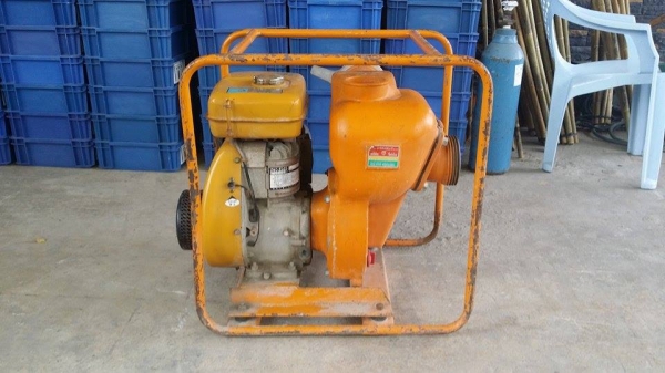 ปั๊มน้ำเก่าญี่ปุ่น  ROBIN  รุ่น EY25  เครื่องยนต์ติดง่าย สภาพพร้อมใช้งาน ไม่เคยใช้งานในไทย