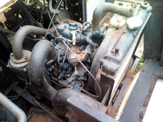 47000บาทลดสุดๆไปครับรถเกี่ยวนวดข้าวนั่งขับ คูโบต้า จอยคอม SR-J3 พร้อมใช้ราคาถูก