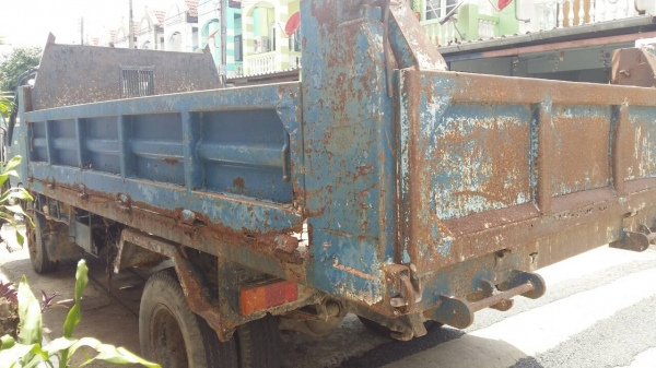 หกล้อโตโยต้า ไดน่า BU87-115 ดั้ม5คิว สภาพพร้อมใช้งาน เครืองดีขับกลับบ้านได้เลย แคชชีสวยจัด ทะเบียนขาด3ปี เล่มชุดโอนพร้อมโอน