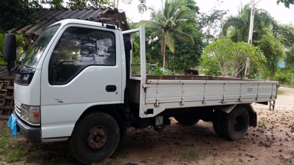 ขาย6ล้อ nkr130 turbo ปี2005 รถสวยพร้อมใช้เครื่องแน่นดีเดิมๆ ขาย6ล้อ nkr130 turbo ปี2005 รถสวยพร้อมใช้เครื่องแน่นดีเดิมๆ