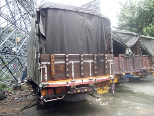 ต้องการขายรถบรรทุก 6 ล้อ HINO KM779  117แรงม้า ความยาว 5.5เมตร