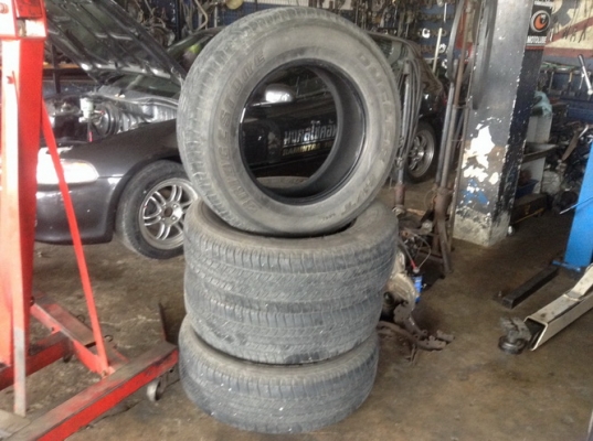 ขายยาง 265/65/R17