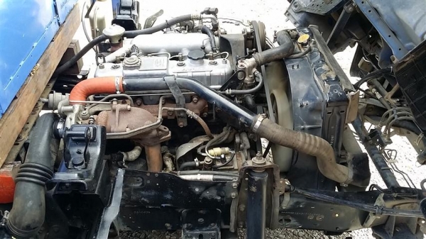 ขาย NKR 4 ล้อ100 แรง ปี47 รถห้าง