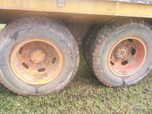 ISUZU สิบล้อหัวยาวขึ้นแบ็คโฮ120 เครื่อง 6BD1 165 แรง เครื่องดี คัสซีสวย เอกสารเล่มทะเบียน ISUZU สิบล้อหัวยาวขึ้นแบ็คโฮ120 เครื่อง 6BD1 165 แรง เครื่องดี คัสซีสวย เอกสารเล่มทะเบียน