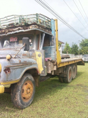 ISUZU สิบล้อหัวยาวขึ้นแบ็คโฮ120 เครื่อง 6BD1 165 แรง เครื่องดี คัสซีสวย เอกสารเล่มทะเบียน