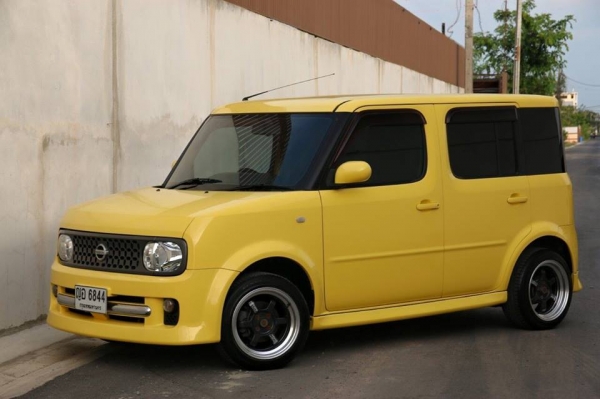 ขาย Nissan Cube Rider สีเหลือง เกียร์ Auto ชุดแต่ง Rider แท้ทั้งคัน