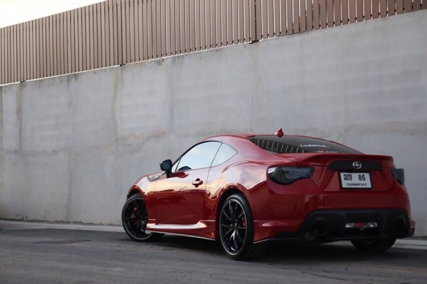 PROMOTION️ เดือนแห่งวันแม่ เดือนนี้ใครพาคุณแม่ มาแล้วห้อมแก้มถ่ายรูปคู่รถรับไปเลย ป้ายทะเบียนประมูล มูลค่า 19,999 ไปเลย ฟรี️ TOYOTA FT-86 ปี2012 มือเดียวออกห้าง เกียร์Auto ตัวTOP สุด