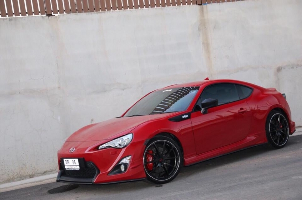 PROMOTION️ เดือนแห่งวันแม่ เดือนนี้ใครพาคุณแม่ มาแล้วห้อมแก้มถ่ายรูปคู่รถรับไปเลย ป้ายทะเบียนประมูล มูลค่า 19,999 ไปเลย ฟรี️ TOYOTA FT-86 ปี2012 มือเดียวออกห้าง เกียร์Auto ตัวTOP สุด