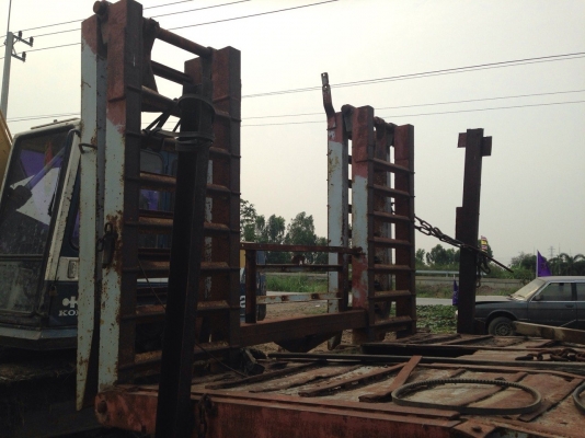 หางเทนเลอร์ ขึ้นรถเกี่ยว แมคโครPC120 หางเทนเลอร์ ขึ้นรถเกี่ยว แมคโครPC120