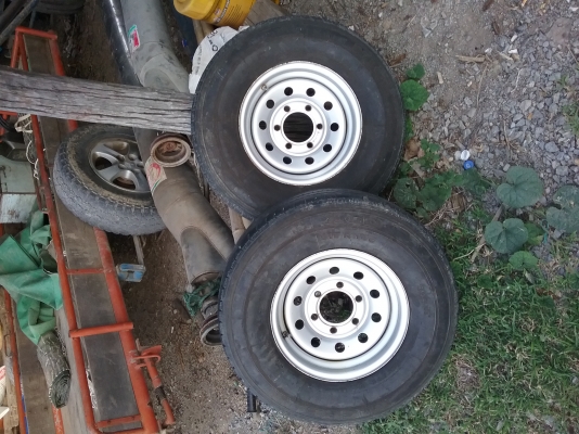 ขายล้อขอบ 14 มี  1 คู่