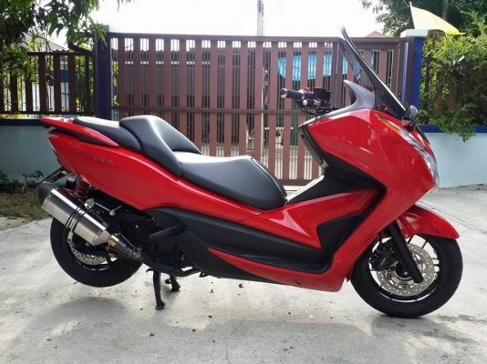 Honda forza 300 สีแดงแต่ง ปี 2556 วิ่ง 3000 กิโล