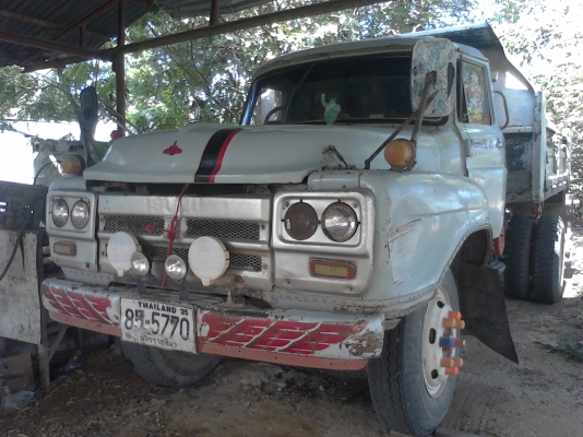 ขายแล้วครับขอบคุณลูกค้าจากราชบุรีและเวปtruck2handครับ