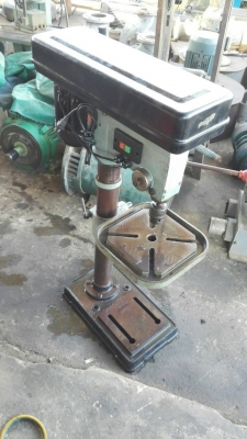 *********** ขายแล้วครับ!! *********** สว่านแท่น BOYE 16 mm.ไฟบ้าน 220 V. ของใหม่เก่าเก็บ โทร 089-2499-123 นครปฐม *********** ขายแล้วครับ!! *********** สว่านแท่น BOYE 16 mm.ไฟบ้าน 220 V. ของใหม่เก่าเก็บ โทร 089-2499-123 นครปฐม