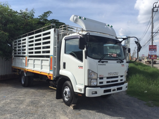 ขายรถ 6 ล้อ ISUZU FRR 210 แรง กระบะพร้อมคอกยาว 5.5เมตร สนใจติดต่อ 089-8914921 คุณตุ๊กตา
