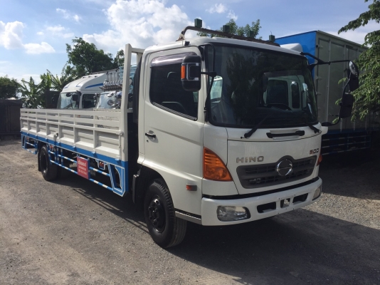 ขายรถ 6 ล้อ HINO FC MEGA คอมมอนเรล กระบะเหล็กยาว 6.5 ม.สนใจติดต่อ 089-8914921 คุณตุ๊กตา