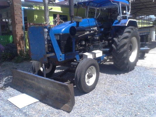 ขายรถไถฟอร์ด6610รถสวยพร้อมใช้งานเอกสารเล่มทะเบียน