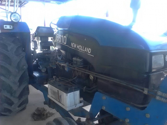 ขายรถไถฟอร์ด6610รถสวยพร้อมใช้งานเอกสารเล่มทะเบียน