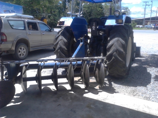 ขายรถไถฟอร์ด6610รถสวยพร้อมใช้งานเอกสารเล่มทะเบียน