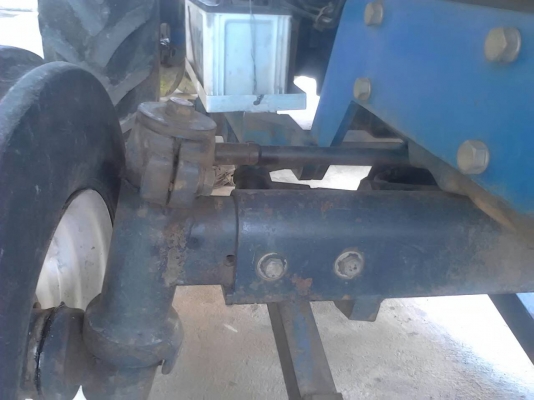 ขายรถไถฟอร์ด6610รถสวยพร้อมใช้งานเอกสารเล่มทะเบียน