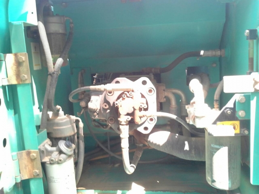 ขายรถแบคโฮ KOBELCO SK200-8 YN12 super เอกสารอินวอย ไมล์ 6173 ชม.ราคา 2300000