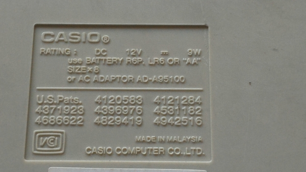 เครื่องพิมพ์แถบสติกเกอร์ CASIO ใช้พิมพ์ข้อความ ชื่อ อื่นๆเพื่อนำไปติดกับวัสดุที่ต้องการ