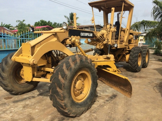ขายรถเกรด CAT 140g สภาพสวยพร้อมใช้ ติดต่อ คุณอ๊อฟ พิจิตร 086-737-9991