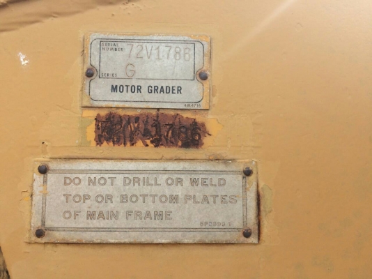 ขายรถเกรด CAT 140g สภาพสวยพร้อมใช้ ติดต่อ คุณอ๊อฟ พิจิตร 086-737-9991 ขายรถเกรด CAT 140g สภาพสวยพร้อมใช้ ติดต่อ คุณอ๊อฟ พิจิตร 086-737-9991