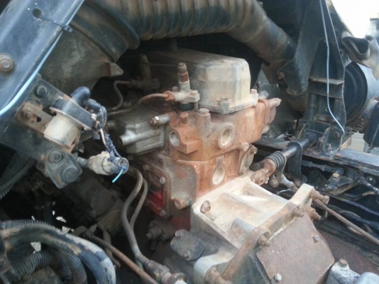 ขายรถโม่ปูน หกล้อ ยาง 900 ff 3 h รถสวยครับ  เอกสานเล่มทะเบียนพร้อม