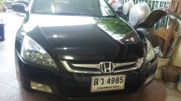 ขายรถยนต์ HONDA ACCORD รุ่น 2.0E ปี 2006 สีดำ