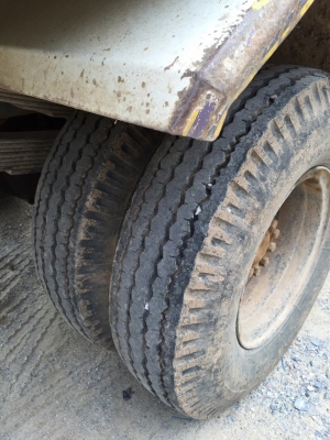 หกล้อ HINO รถปะกอบเครื่องEH700 เบรกชิฟี่ ยางดี แอร์เย็น คัดซีสวยมาก