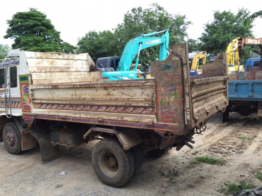 หกล้อ HINO รถปะกอบเครื่องEH700 เบรกชิฟี่ ยางดี แอร์เย็น คัดซีสวยมาก