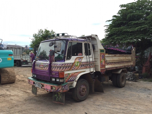 หกล้อ HINO รถปะกอบเครื่องEH700 เบรกชิฟี่ ยางดี แอร์เย็น คัดซีสวยมาก